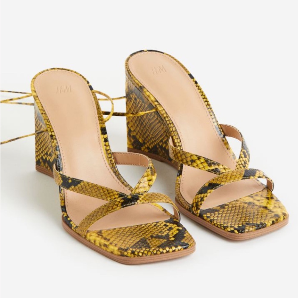 Wedge-heeled Sandals, Yellow snakeskin print Size 11, Euro 42
